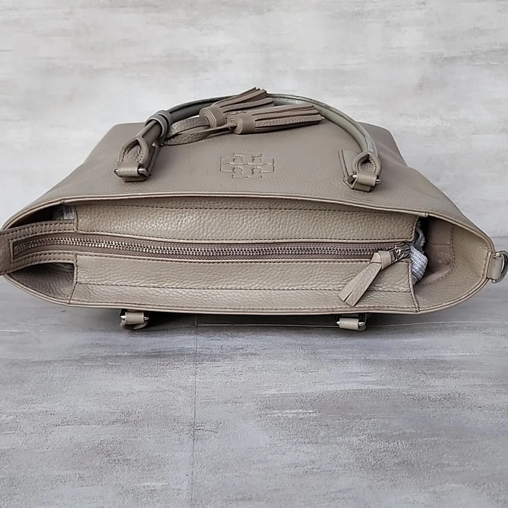 Tory Burch Thea Convertible Tote Bag in French Gray Pebbled Leather